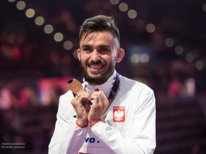 HMŚ 2018: Adam Kszczot halowym mistrzem świata!