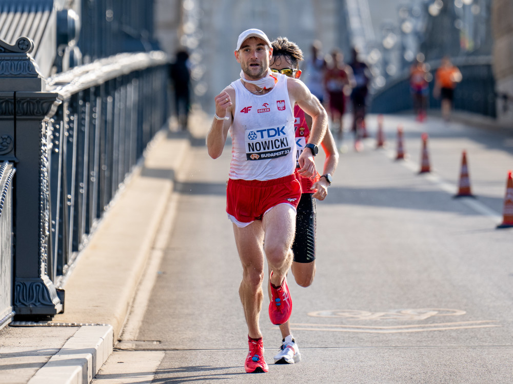 MŚ w Budapeszcie: 2:16:22 Adama Nowickiego w maratonie