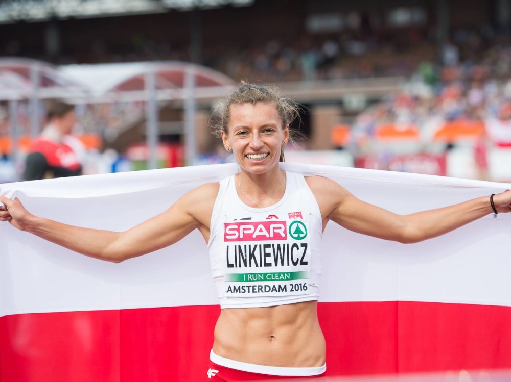 Praga: Linkiewicz pierwsza, Rak drugi