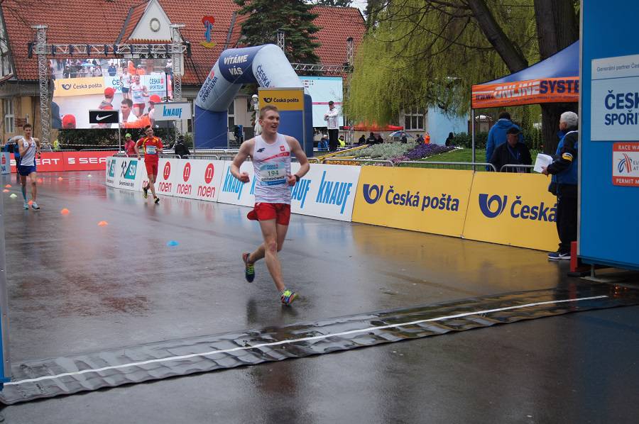 Mecz U20 w chodzie sportowym, Podiebrady obrazek 2