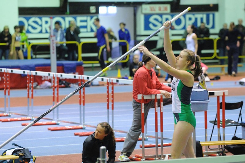 Halowe Mistrzostwa Polski Juniorów i Juniorów Młodszych - 3  obrazek 1