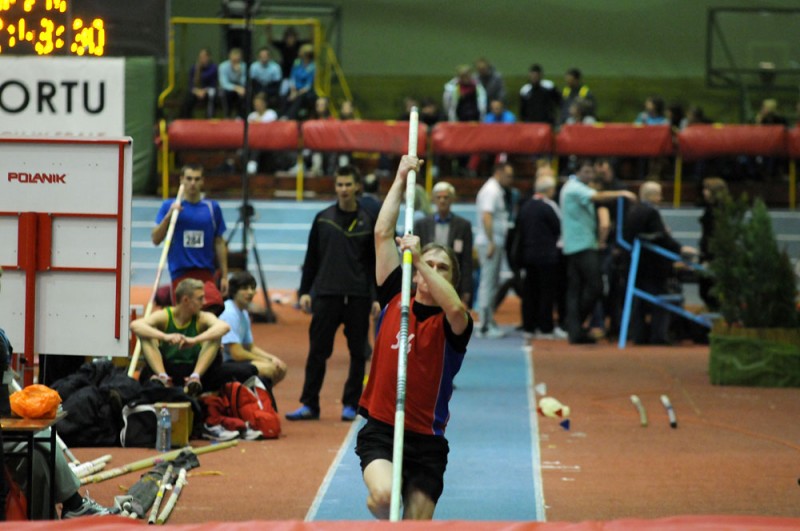 Halowe mistrzostwa Polski juniorów i juniorów młodszych - ga obrazek 12